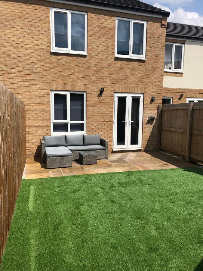 Barber House, Hoyland With Two Allocated Parking Spaces Esterno foto